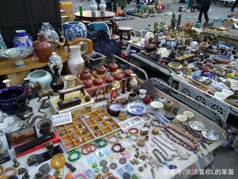 综合收藏品市场:传统与现代交融的新风景